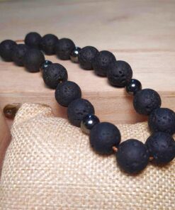 Κομπολόι ημιπολύτιμων λίθων Φυσικής Ηφαιστειακής Λάβας και Αιματίτη με 25 χάντρες